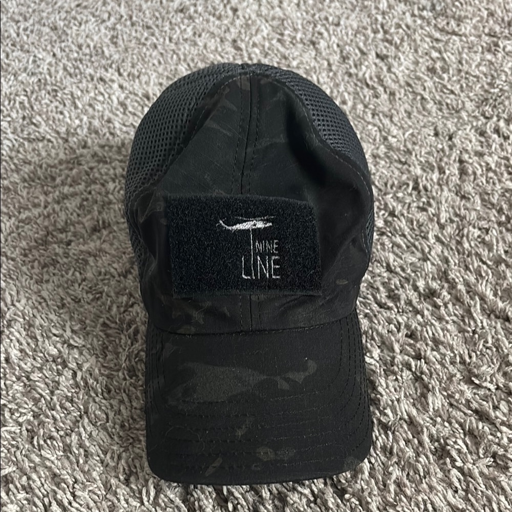Nine Line Mesh Black Cap